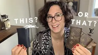 This or that? What key holder to choose? | Louis Vuitton | Longchamp