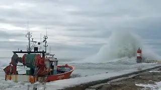 ⚠️ HOULE D'ENVIRON 3, 4 MÈTRES, CONDITIONS MARINES DANGEREUSES DANS LA PASSE DE CAPBRETON. 🌊😱