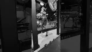 Tuto : &eacute;paul&eacute; technique tempo des racks  #motivation #strongwomen #gymshark