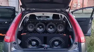 Ho creato un box per le loudest sound!                   E suonano il doppio di prima😱 #caraudio
