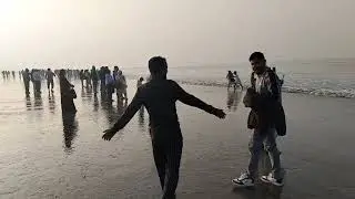 কক্সবাজার সমুদ্র সৈক‌তের সুগন্ধা প‌য়েন্ট।