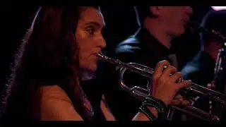 Sapphire // Amazing Party Band at Warble Entertainment