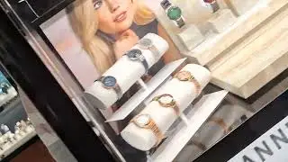 Noida Sector 18 watch  store 