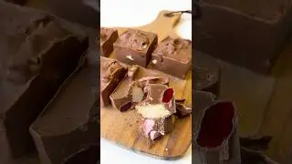 No-mix milk chocolate rocky road