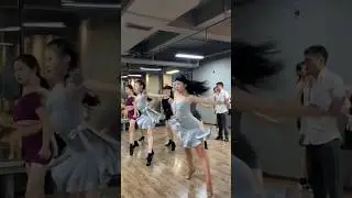 Wow so cool😘😘👍👍👍 #dancetutorial #dance #amazingdancer #ballroomdance