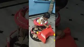 Tutukutty#cute#in walker