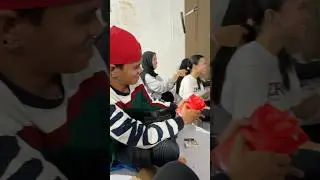 Bagi bagi angpau