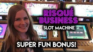 RISQU&Eacute; Business Slot Machine! Super Fun BONUS!!!