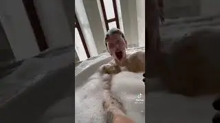 Бабич купается в ванне! тик ток, 🤣👍🔥 #chorts!