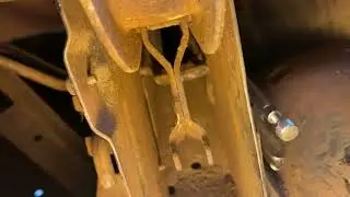 1958 Chevy Impala Trunk lid spring insertion. Deck Rod Torsion Bars.