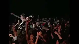 AC⚡DC (Live in Paris 1979)