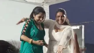 muskan baby & doly sarma dance chal mujhe mitha karwa de
