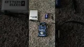 Guitar effects pedal external battery power