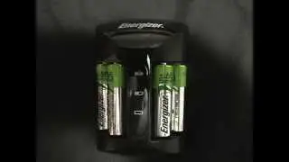 Зарядное устройство Energizer CHPROWB4 Pro с никель-металлогидридными аккумуляторами 4-AA