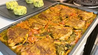 Italian Baked Catfish Over Spinach & Peppers w/ Cheesy Potatoes 😋