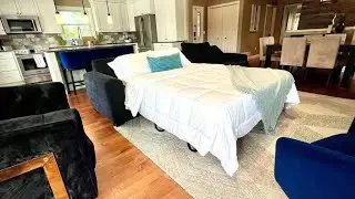 Stirling Lakehouse Cozy Waterfront Cottage, Stirling, Canada