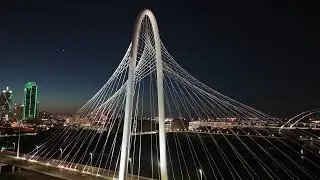 Margaret Hunt Hill Bridge in Dallas, Texas &ndash; Iconic Modern Architecture at Sunset