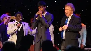 Bill Gaither invited me to sing Happy Rhythm (Live)