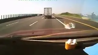 Car vs truck on Taiwan highway