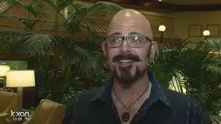 Popular pet TV host helps Shadow Cats celebrate 20 years