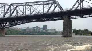 Bus that goes in water Lady Dive amphibus in Ottawa Canada