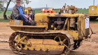 Caterpillar R2 1940 driven by Colin Fry from Forest Range, Mundoora  Vintage Tractor Pull, Australia