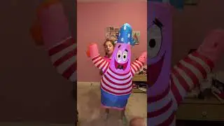 Unboxing Halloween Inflatable Patrick