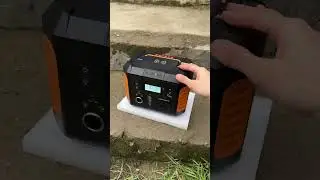 Повер банка с розеткой на 220V