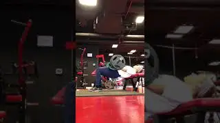 Barbell hip thrust