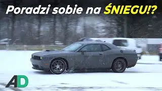Śnieg, 492 KM, V8 i napęd na tył = DUŻO ZABAWY. Czy zimą da się jeździć DODGE CHALLENGER R/T 392?