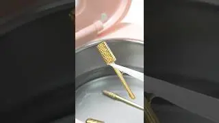 Clean your loved bits the RIGHT way!! 🧼✨#melodysusie #nails #nailart #nailtech #nailtools