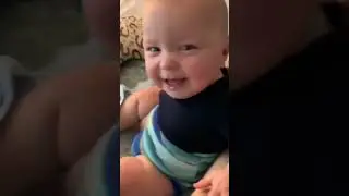Fofura M&aacute;xima: Beb&ecirc; Rindo que Vai Derreter Seu Cora&ccedil;&atilde;o! &hearts;️