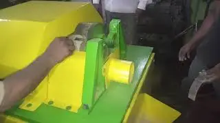 BRAKE LINING GRINDING  MACHINES ,BRAKE SHOE MACHINE ,CLUTCH FAING MACHINE MFG IN DELHI..