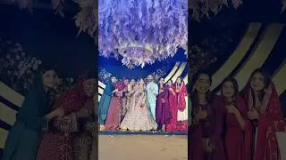 Guess who&rsquo;s next👰🏻&zwj;♀️💍from the row !!😌 #fathimabeevi #wedding #ayishashafrin