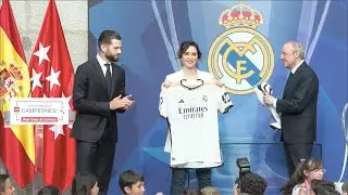 ISABEL DÍAZ AYUSO RECIBE AL REAL MADRID POR SU 15ª CHAMPIONS