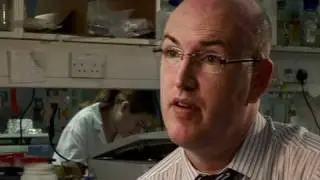 Dr Pat Kiely receives an Irish Cancer Society Research Fellowship 2009
