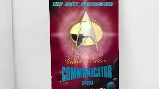 Vintage 1993 Hollywood Pins - Star Trek The Next Generation Collectors Ed Communicator Pin Badge