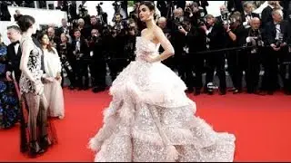 Cannes 2019: Diana Penty is the perfect sparkle queen in a dazzling ball gown