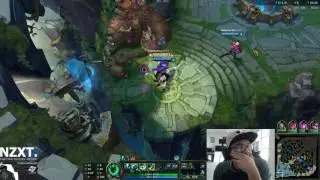 Velkoz with the play of 2016 on Aphromoo's stream