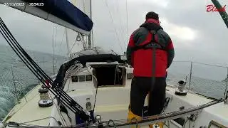 First Solo Sail on Blush Oyster Lightwave 395