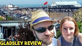 A DAY OUT IN CLEETHORPES (GLADSLEY REVIEW)