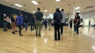 Salsa Foundations &ndash; First Class | Beginner Salsa Lesson (Timing & Basics)