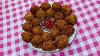 Crispy Chicken Potato Balls With Mozzarella 