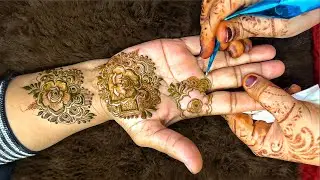 Beautiful Stylish Floral Mehndi Design Front Hand Bridesmaids 2026 Bridal Henna Mehndi ka design