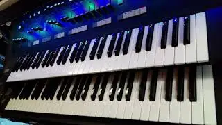 Yamaha SK50D Synthesizer - Improvisation 