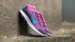 Женские кроссовки Nike Air Zoom Mariah Flyknit Racer Белые