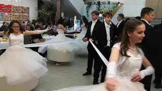 Berceli jótékonysági bál Nyitótánc aula 2018