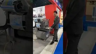 Semi-automatic vacuum sealing machine is used for packaging various food products in plastic trays