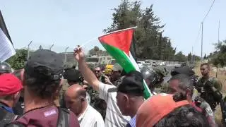 Demonstration against new colony in El Arub refugee camp