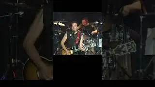 The RAZ band with Joey Molland  performing 